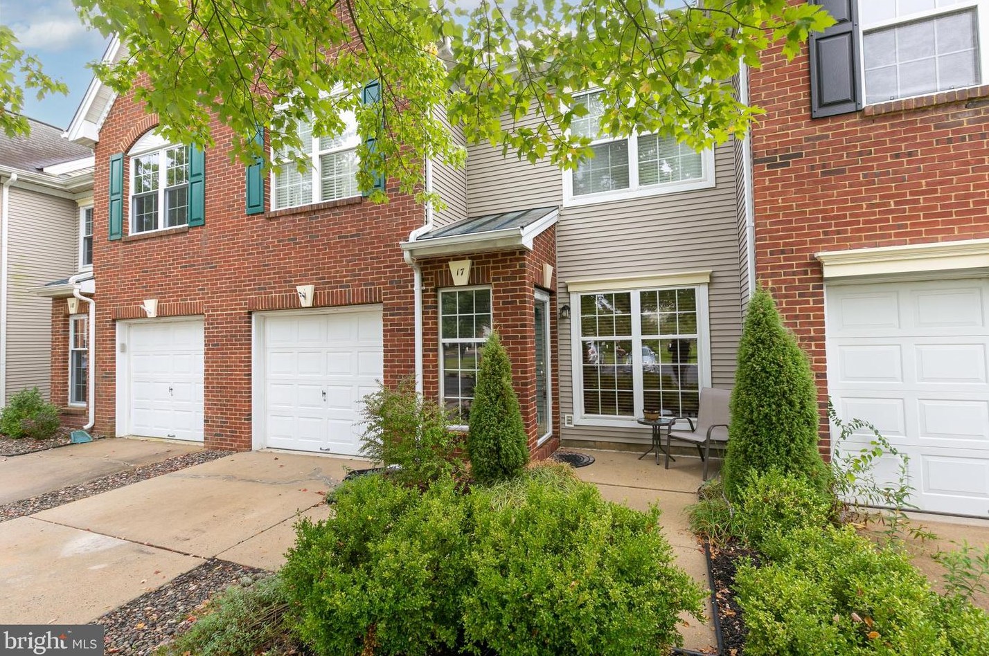 17 William Penn Cir, Medford, NJ 08055-3713