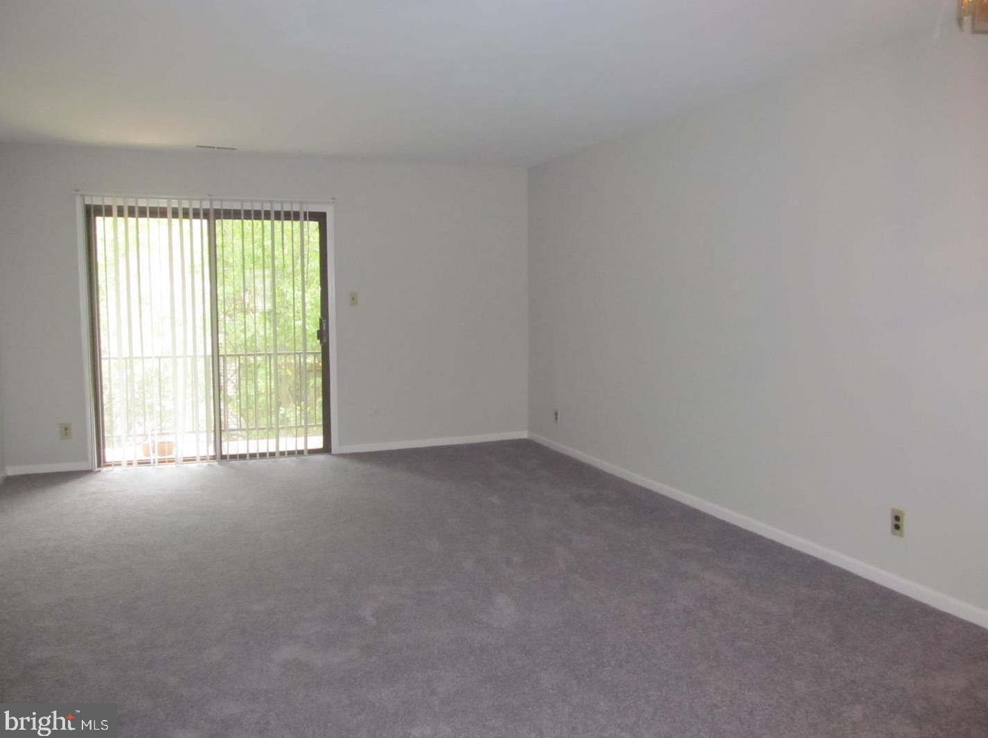 516 Willow Turn, Mount Laurel, NJ 08054