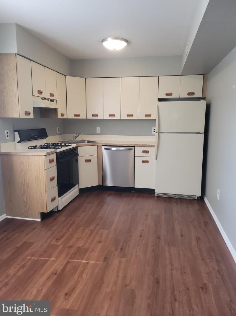 113 Eaves Mill Rd, Medford, NJ 08055
