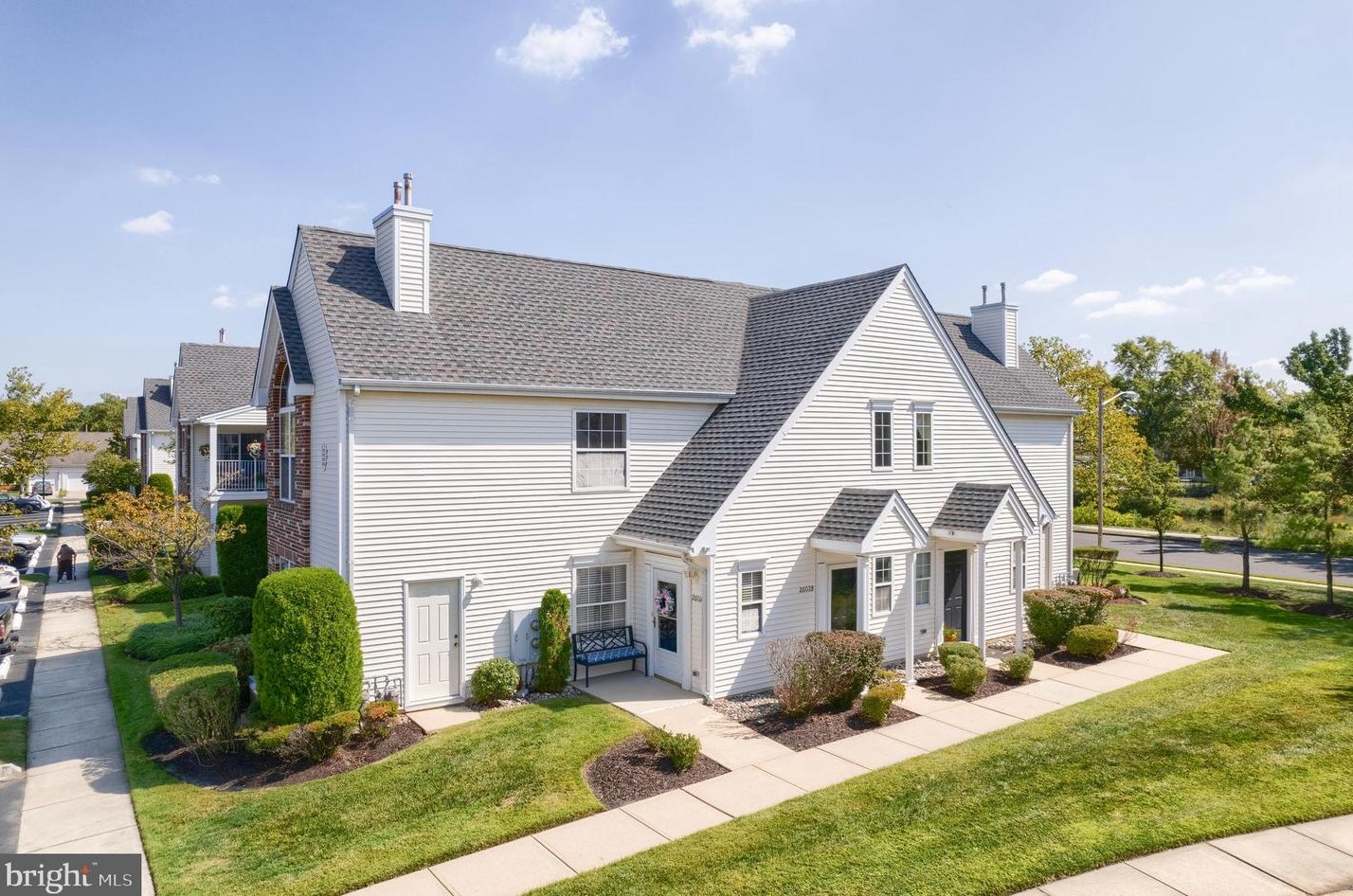2602 Bluegrass Dr, Mount Laurel, NJ 08054-6943