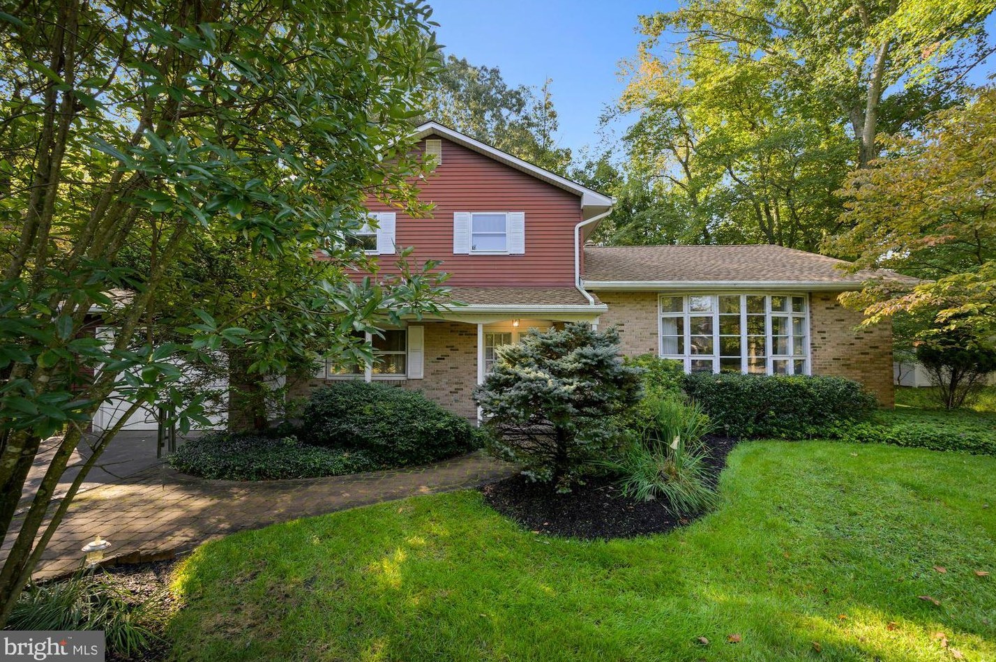 57 Maine Trl, Medford, NJ 08055-8923