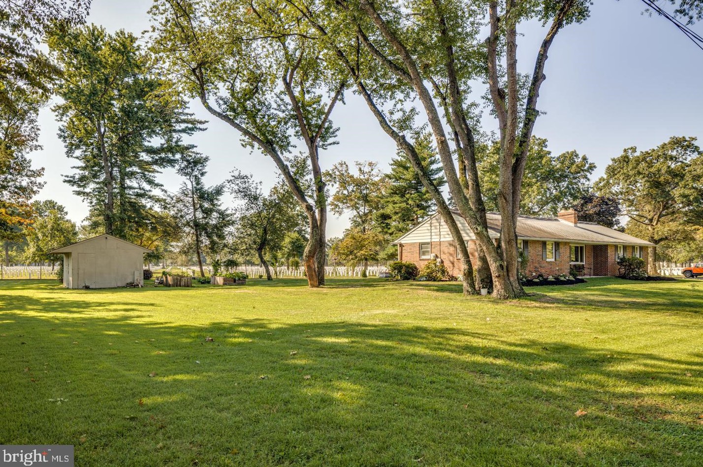 210 Millman Ave, Beverly, NJ 08010-1743