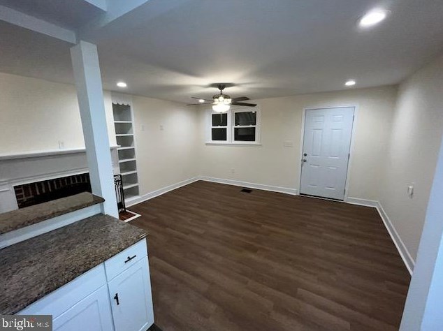 16 Fort Dix Rd, Pemberton, NJ 08068-1417