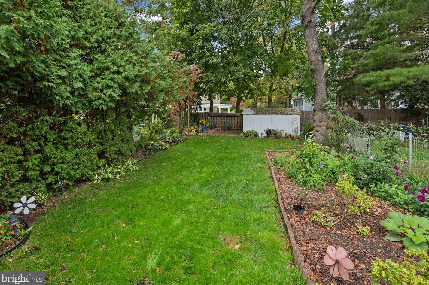 313 Linden St, Moorestown NJ 08057-3623 exterior