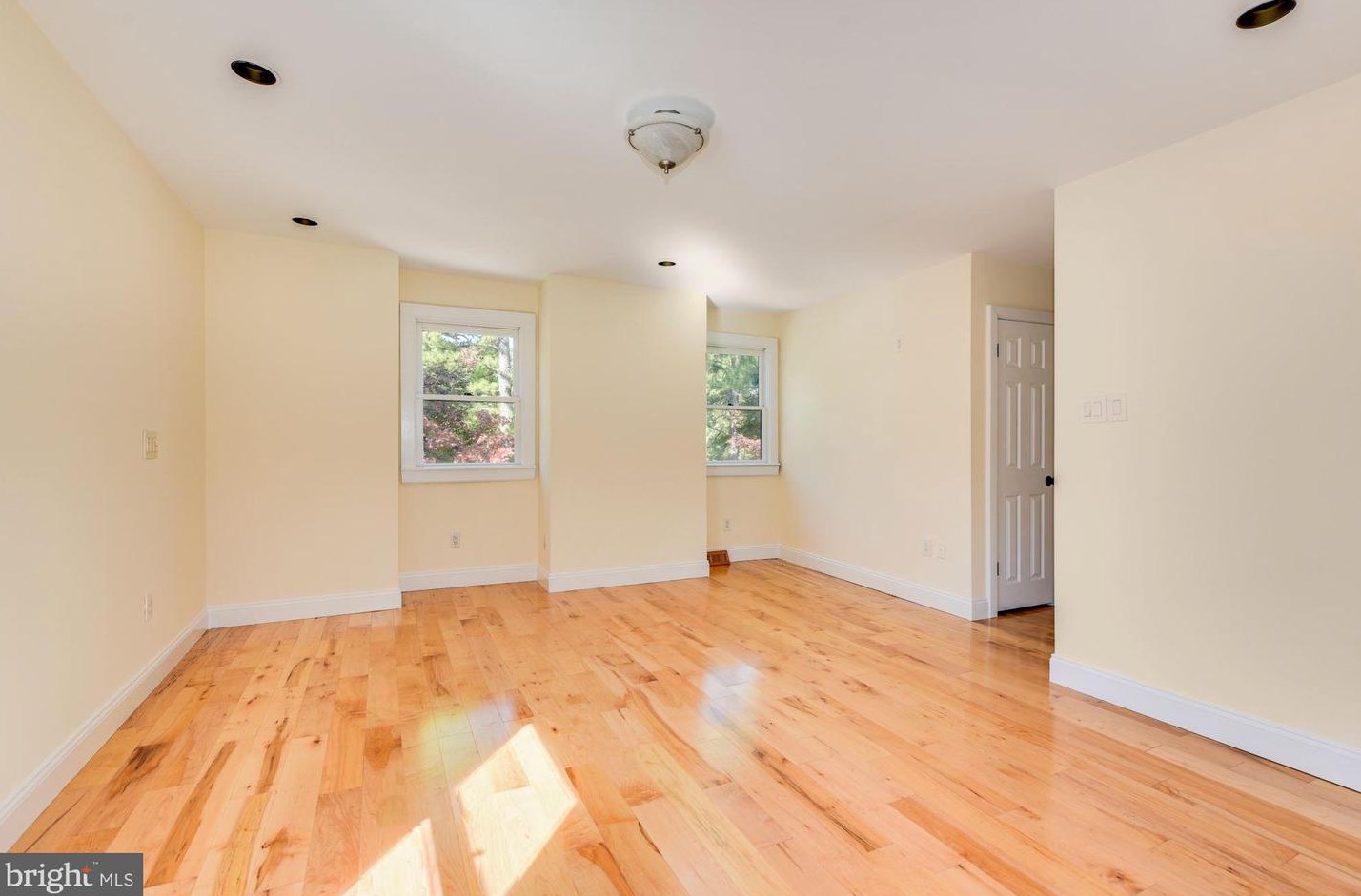 206 Frst Ave, Medford NJ 08055-3443 exterior