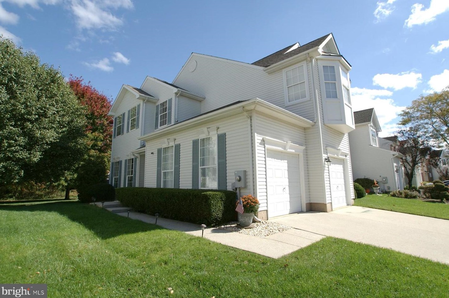 93 Windingbrook Rd, Chesterfield, NJ 08505