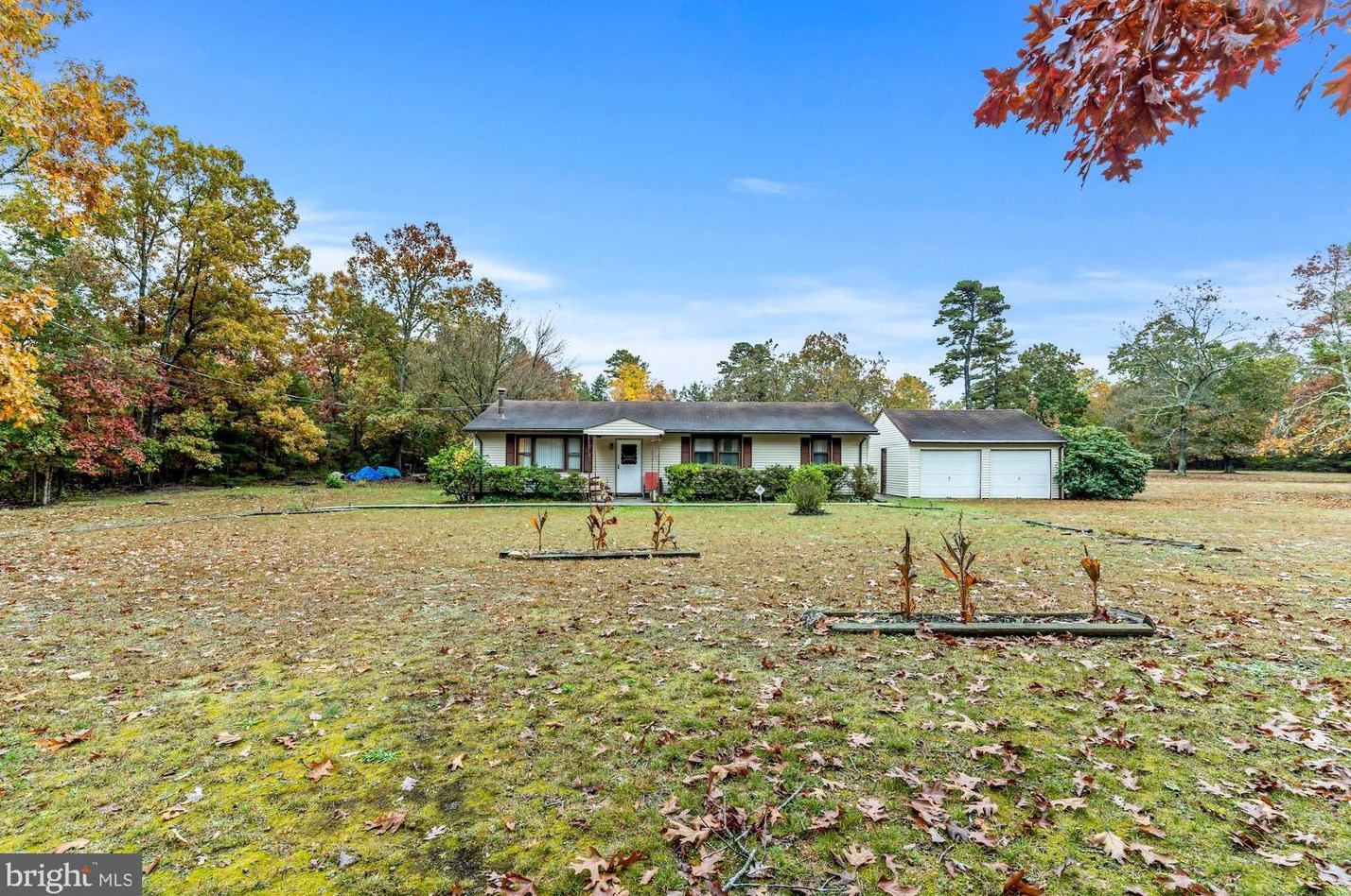 2466 Firelane Rd, Southampton, NJ 08088-9638