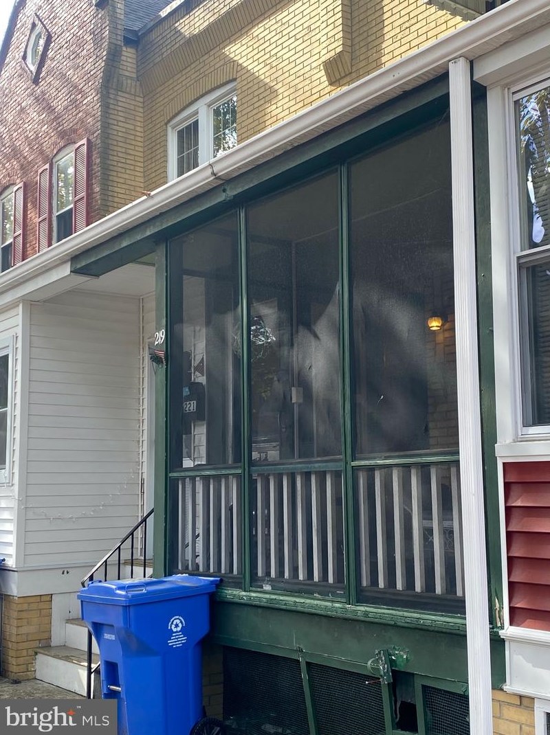 219 5th Ave, Roebling, NJ 08554