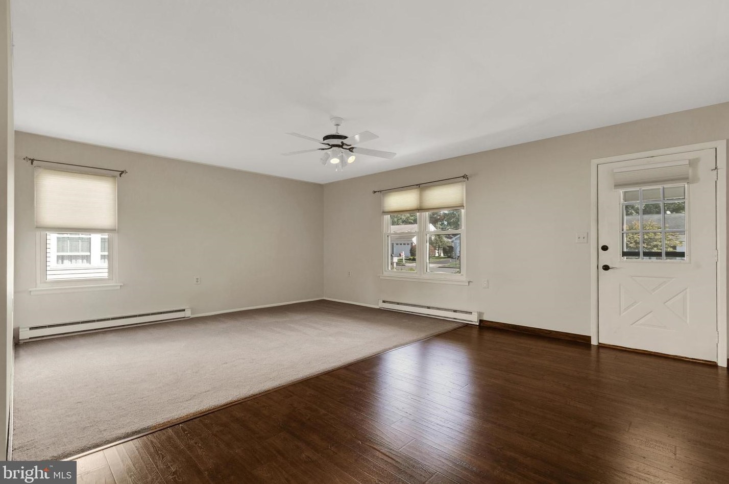 36 Finchley Ct, Southampton NJ  08088-1008 exterior