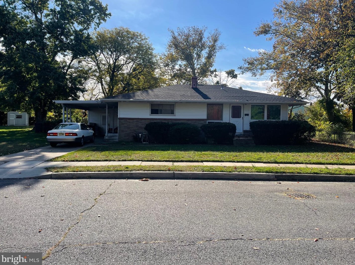 6 Lamont Rd, Burlington, NJ 08016-2960