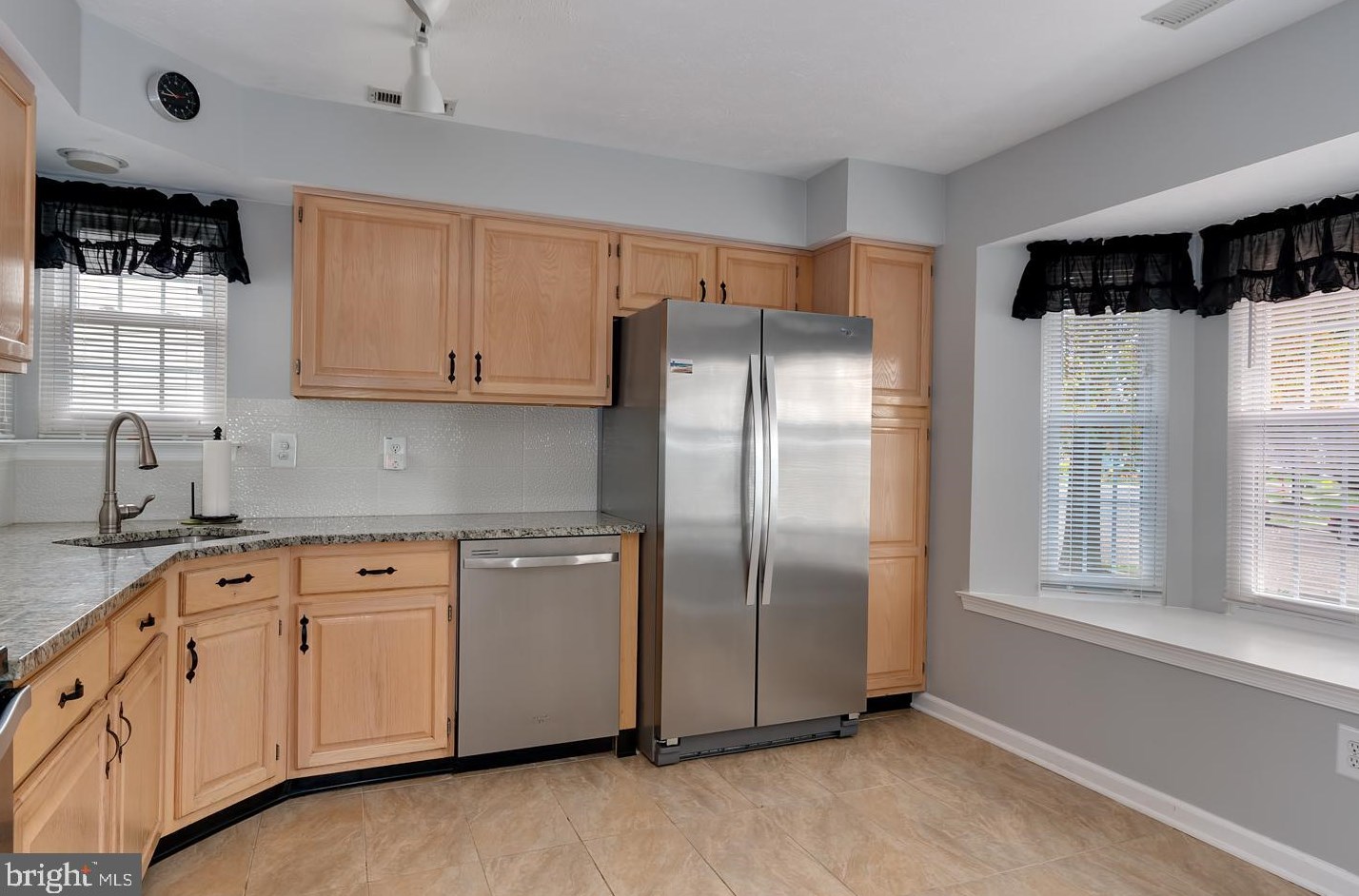 303 Moonseed Pl, Mount Laurel NJ  08054-4940 exterior