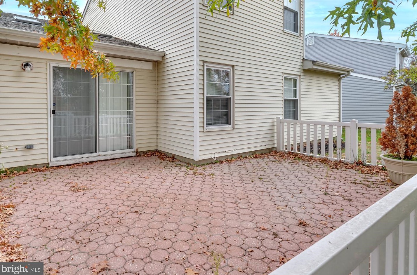 303 Moonseed Pl, Mount Laurel NJ  08054-4940 exterior