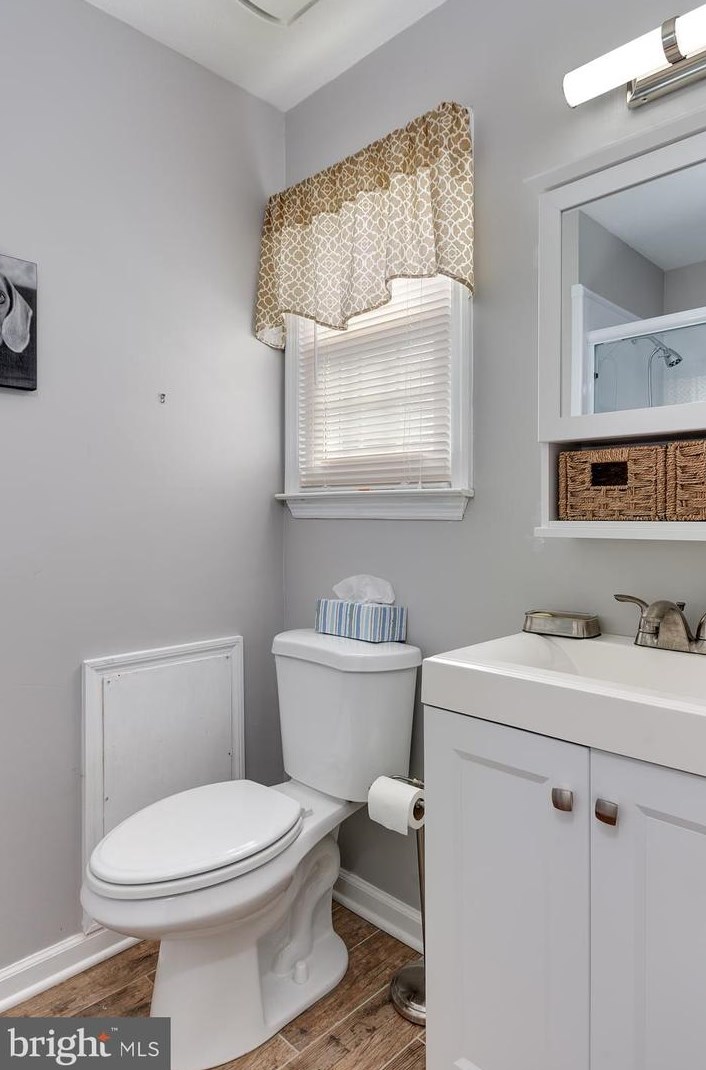 303 Moonseed Pl, Mount Laurel NJ  08054-4940 exterior