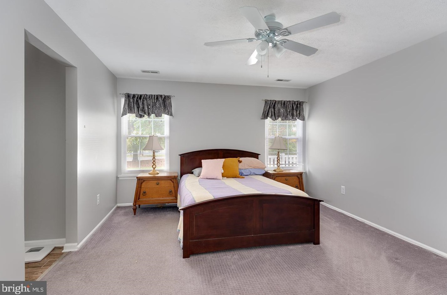 303 Moonseed Pl, Mount Laurel NJ  08054-4940 exterior