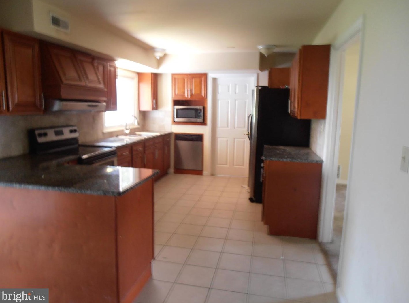 15 Babcock Ln, Willingboro, NJ 08046