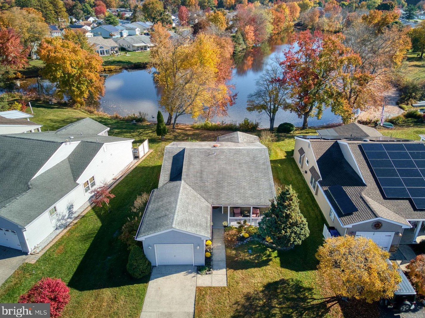 21 Chesterfield Ct, Southampton, NJ 08088-1302
