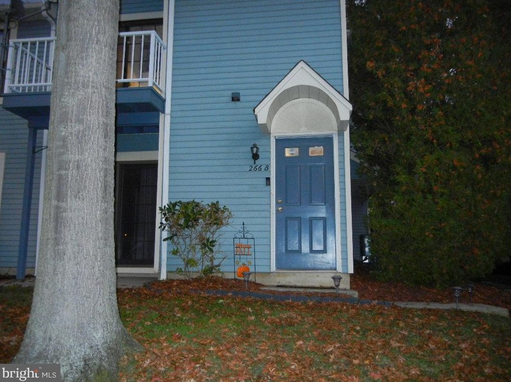 266 Everly Ct, Mount Laurel, NJ 08054