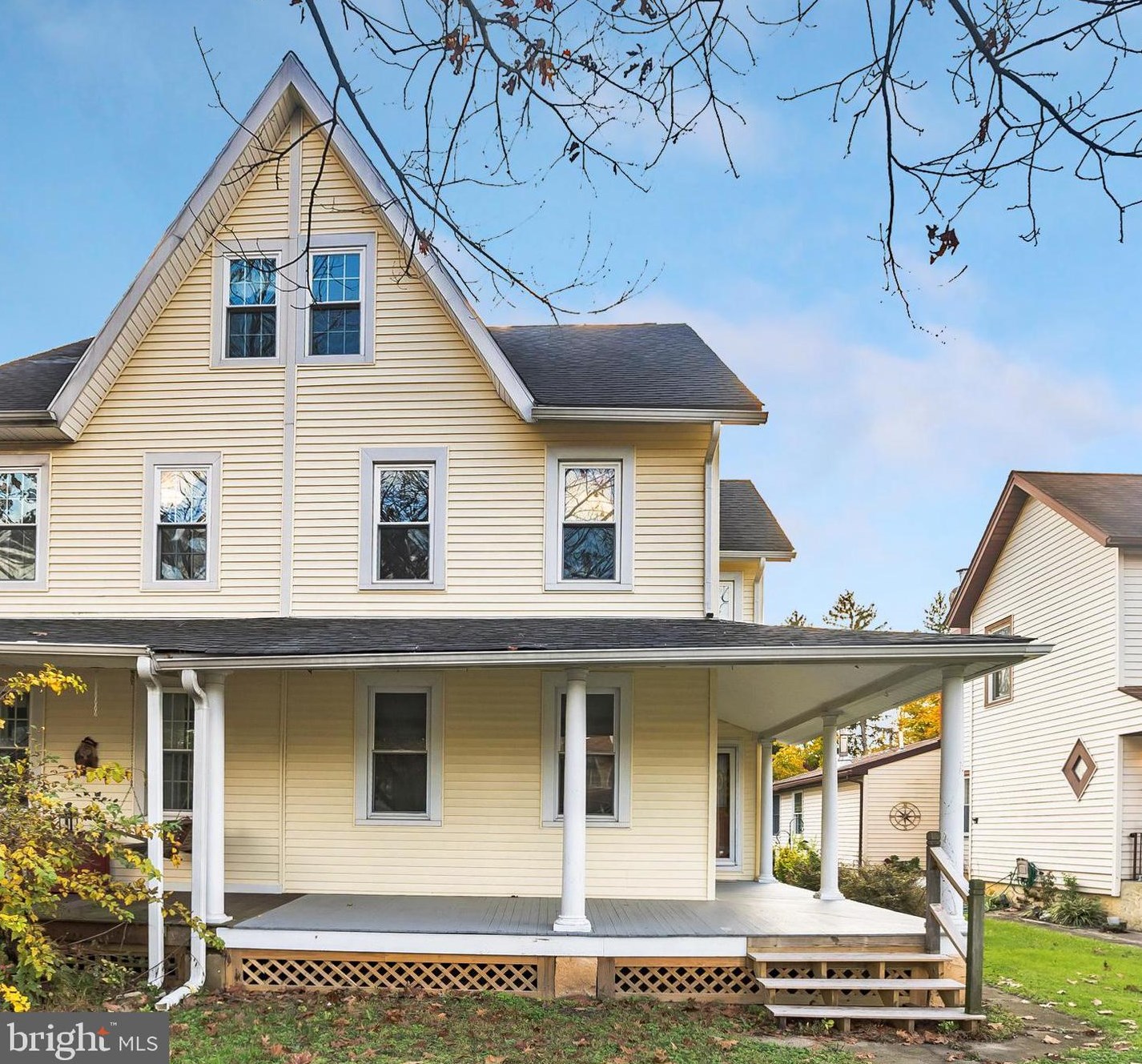 825 Highland Ave, Palmyra, NJ 08065