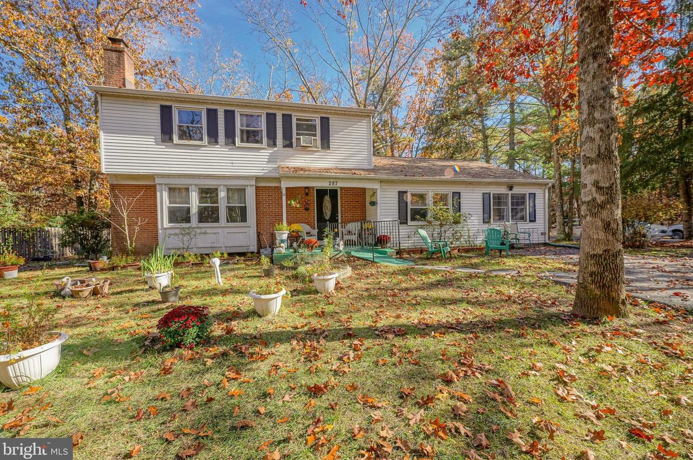 287 Hopewell Rd, Medford, NJ 08055-8175