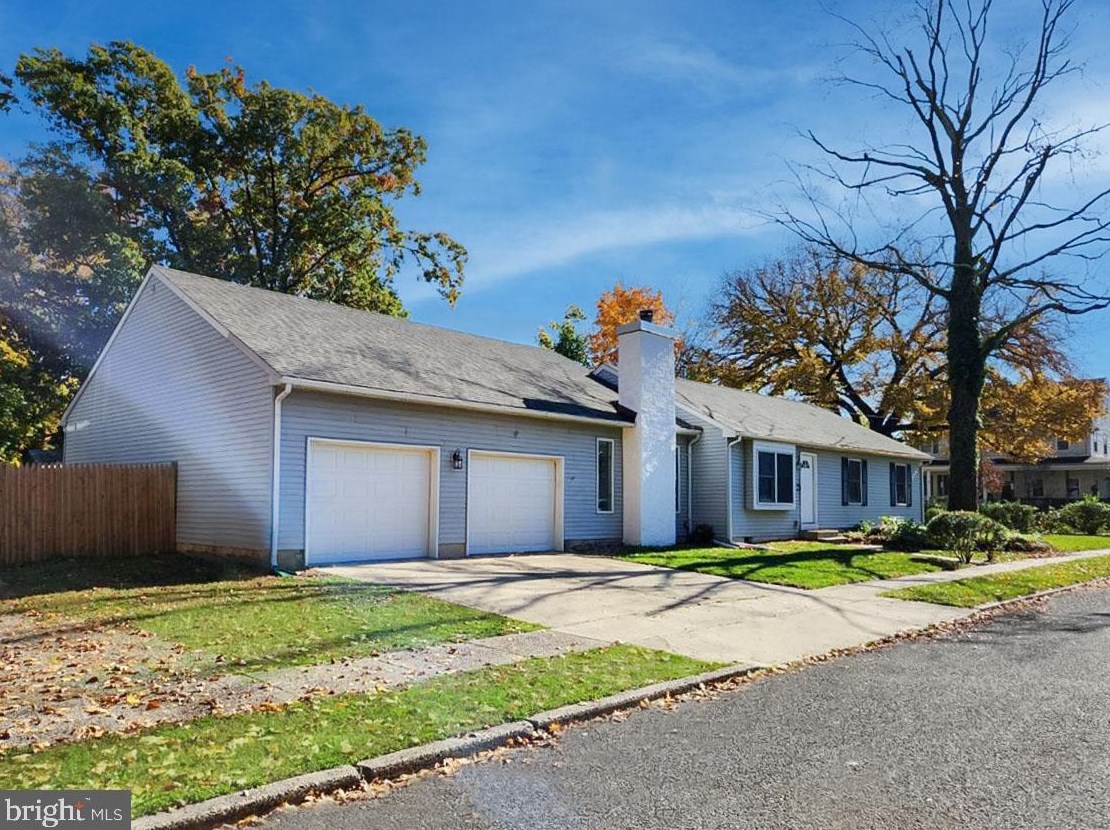 400 Putnam St, Beverly, NJ 08010-3454