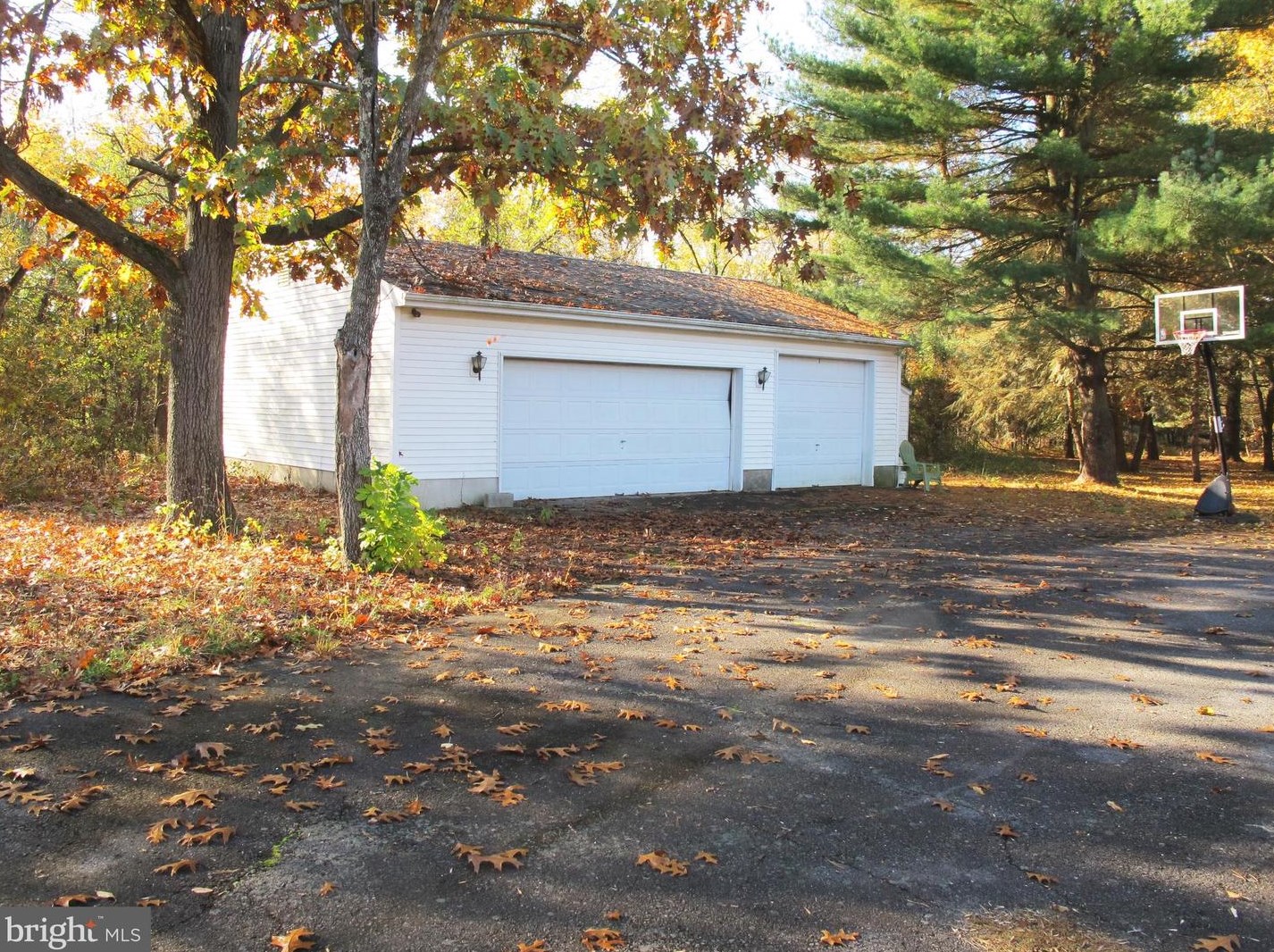 1639 Perkins Ln, Beverly, NJ 08010