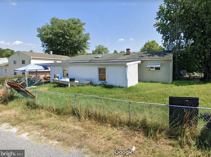 68 Scrapetown Rd, Pemberton, NJ 08068-1939
