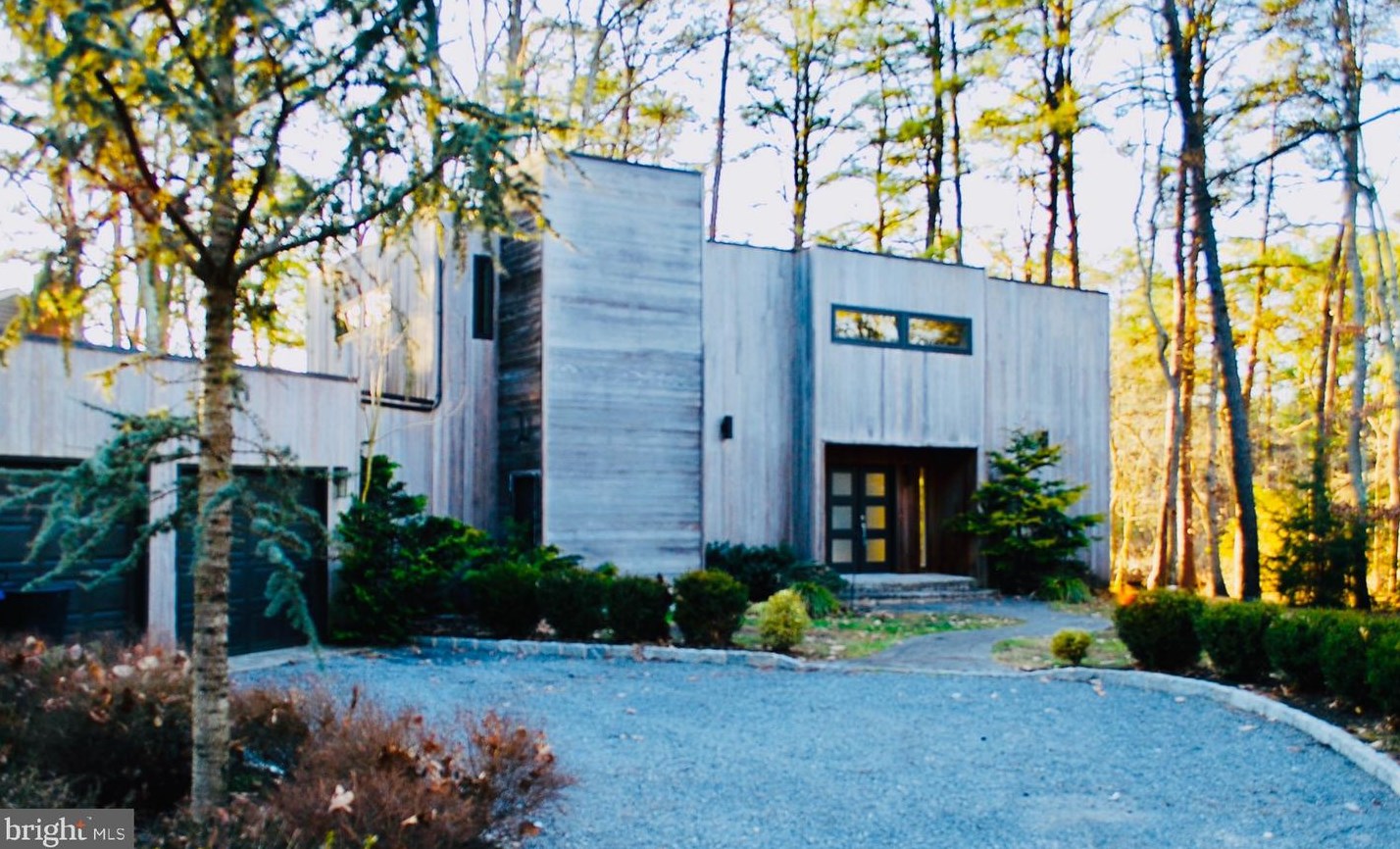 11 Pocahontas Trail, Medford, NJ 08055