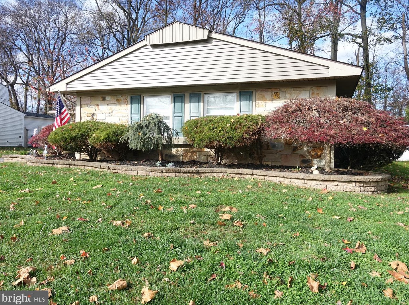 261 Northampton Dr, Willingboro, NJ 08046