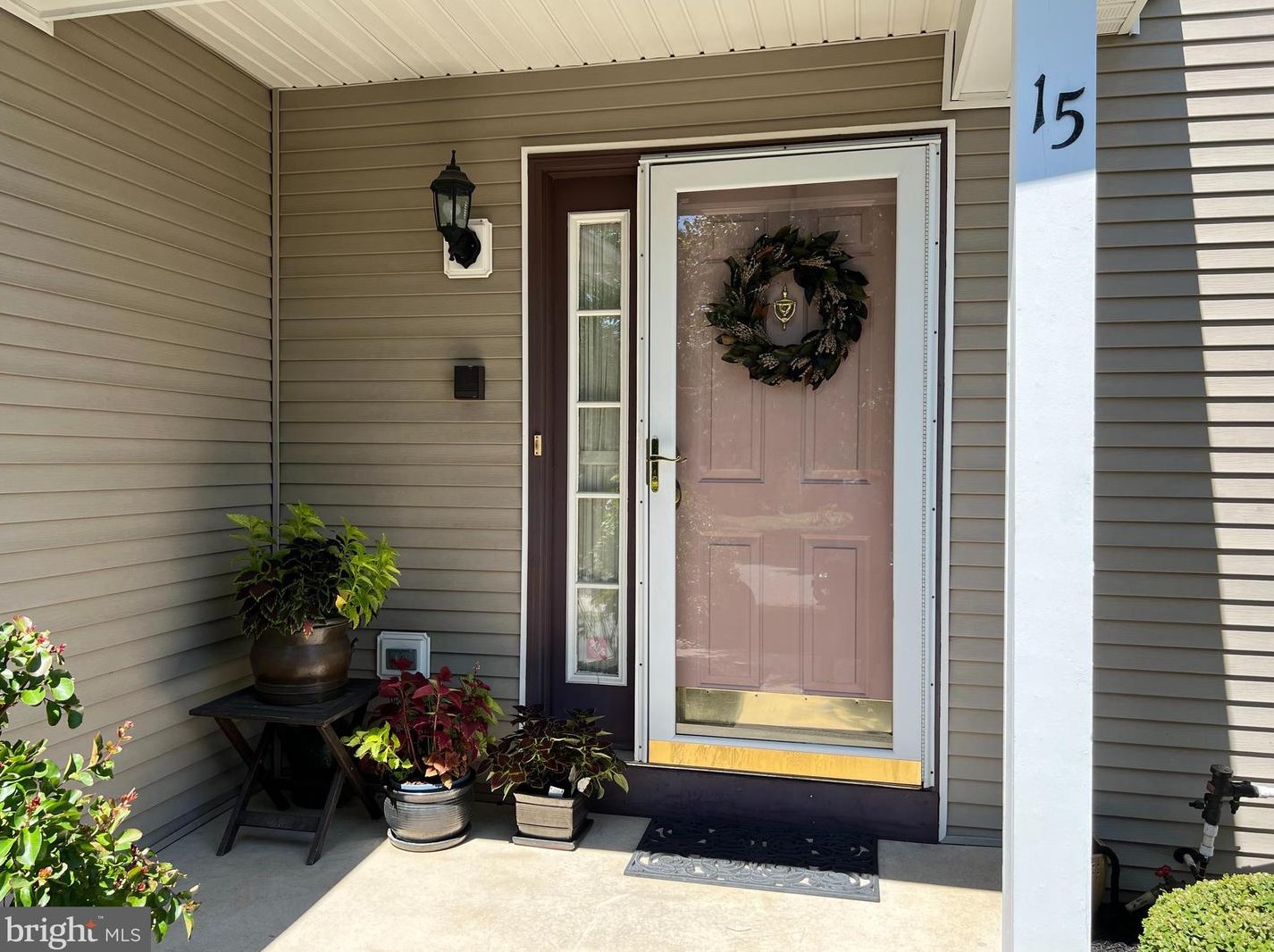 15 Tattersall Dr, Burlington, NJ 08016-4304