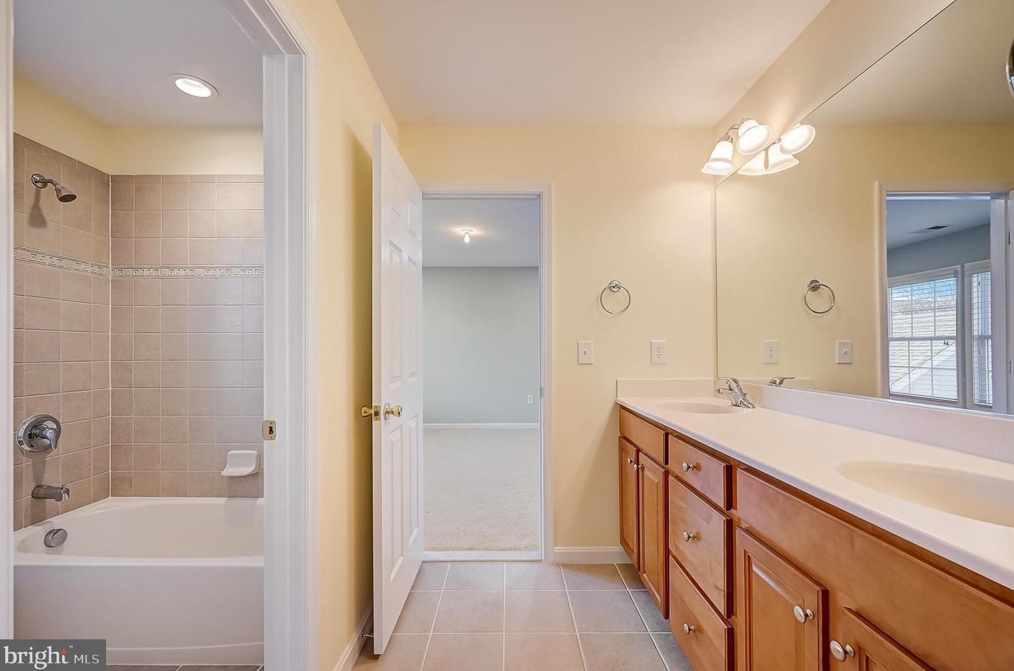 205 Recklesstown Way, Chesterfield NJ  08515-9614 exterior
