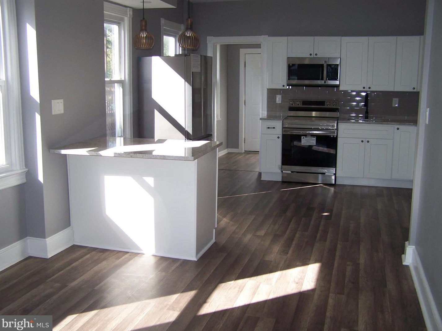 623 Bordentown Rd, Burlington NJ  08016-1923 exterior