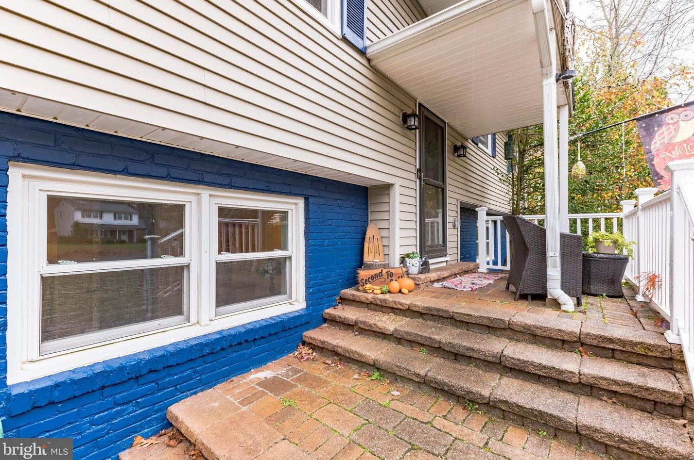 23 Illinois Trl, Medford NJ  08055-9042 exterior