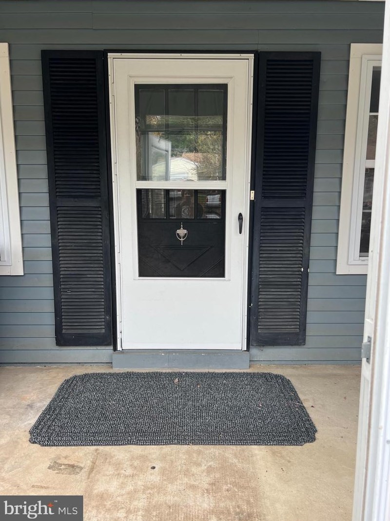 27 Sterling Pl, Southampton, NJ 08088-1219