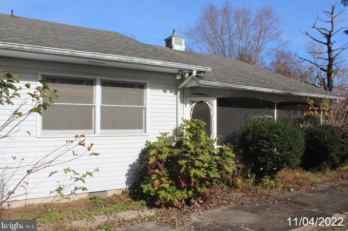 511 Adams Ln, Southampton, NJ 08088-9107