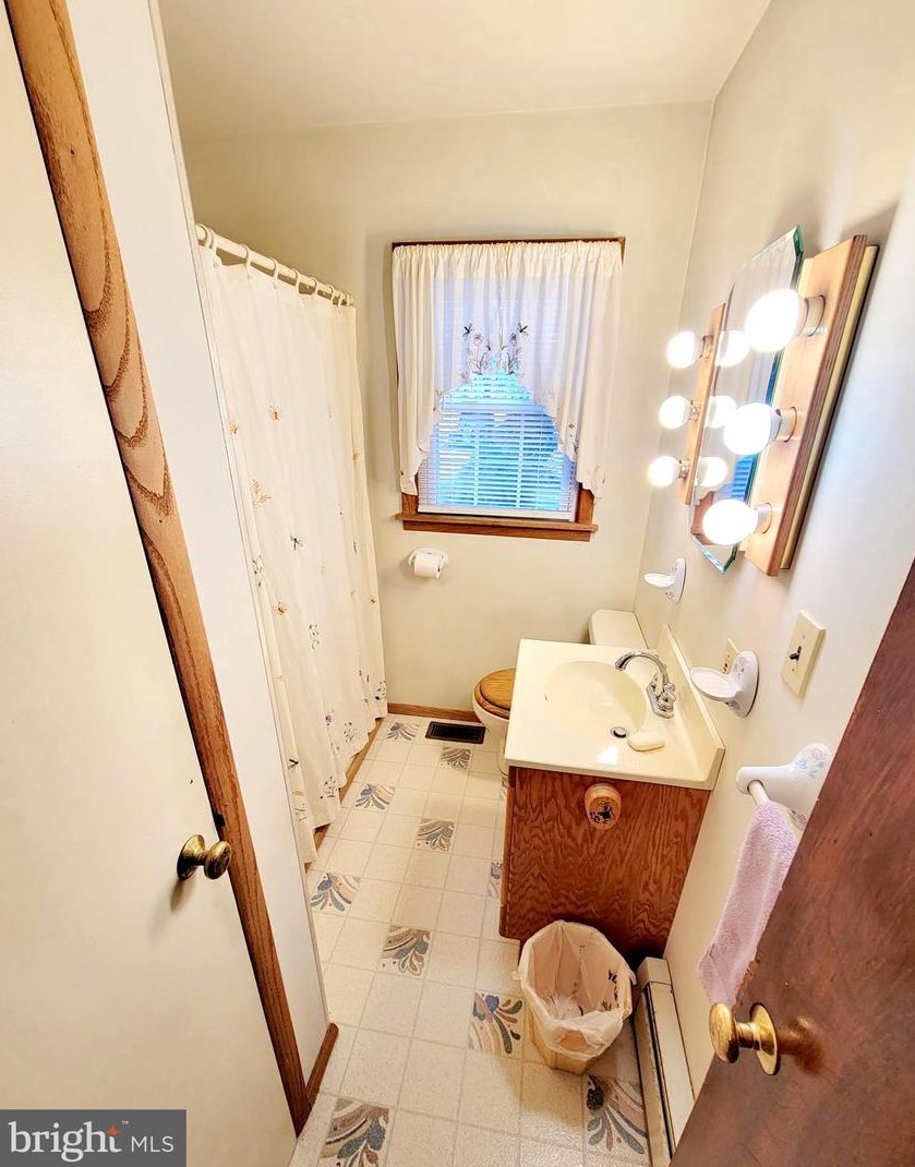 730 Maple Ave, Southampton NJ 08088-1723 exterior