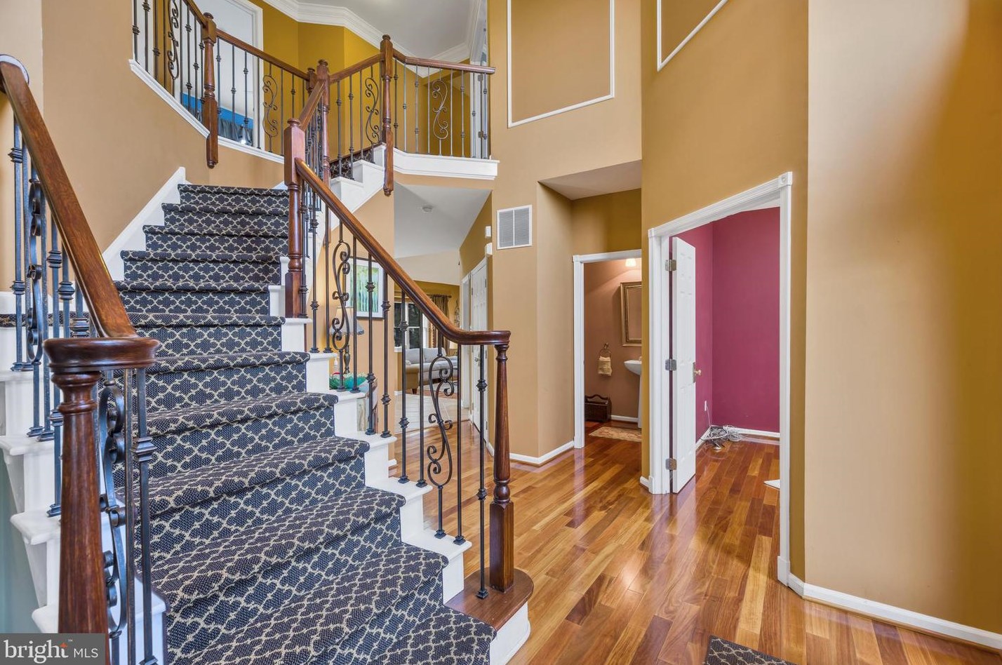 13 Murray Rd, Moorestown, NJ 08057-3845