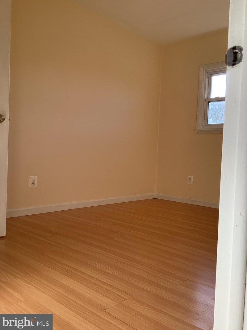 448 Dartmouth Ave, Pemberton NJ  08068-1714 exterior