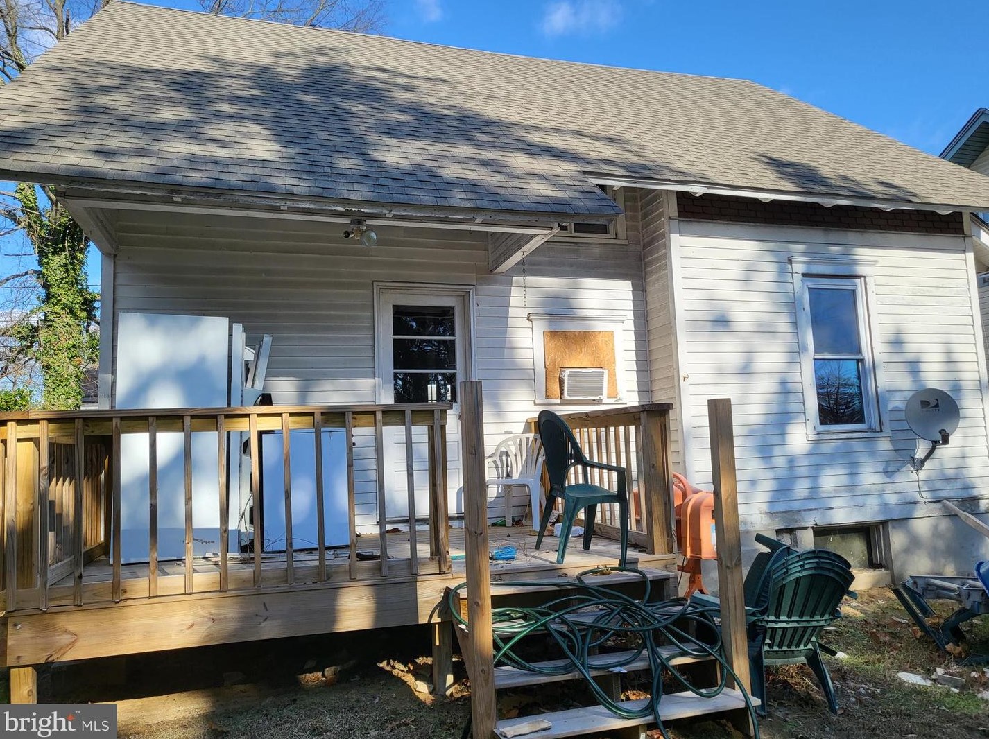 9 Dresser Ave, Burlington, NJ 08016