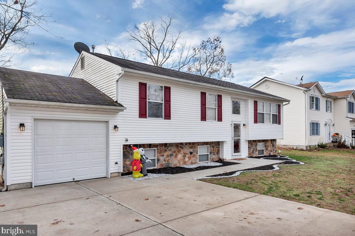 327 Sassafras St, Browns Mills, NJ 08015