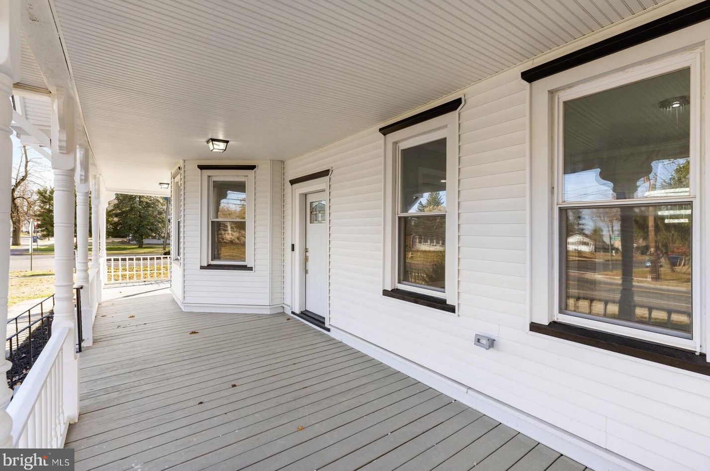 15 W Franklin Ave, Beverly, NJ 08010