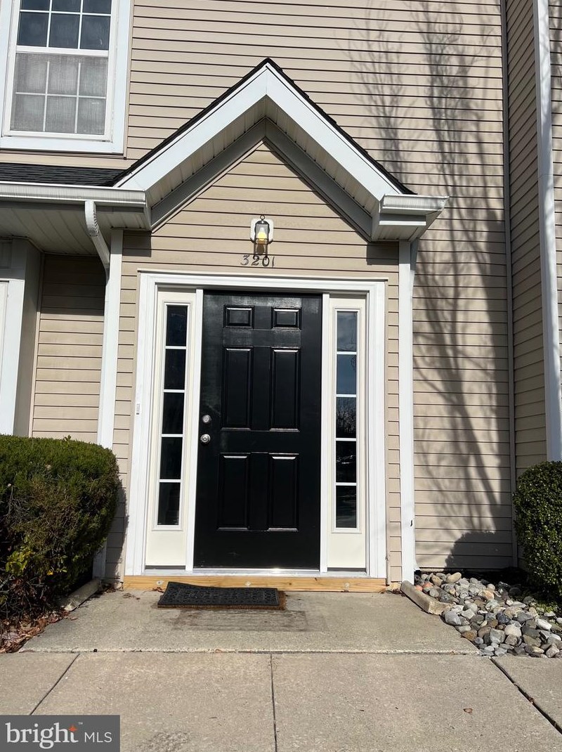 3201 Saxony Dr, Mount Laurel NJ  08054-6815 exterior