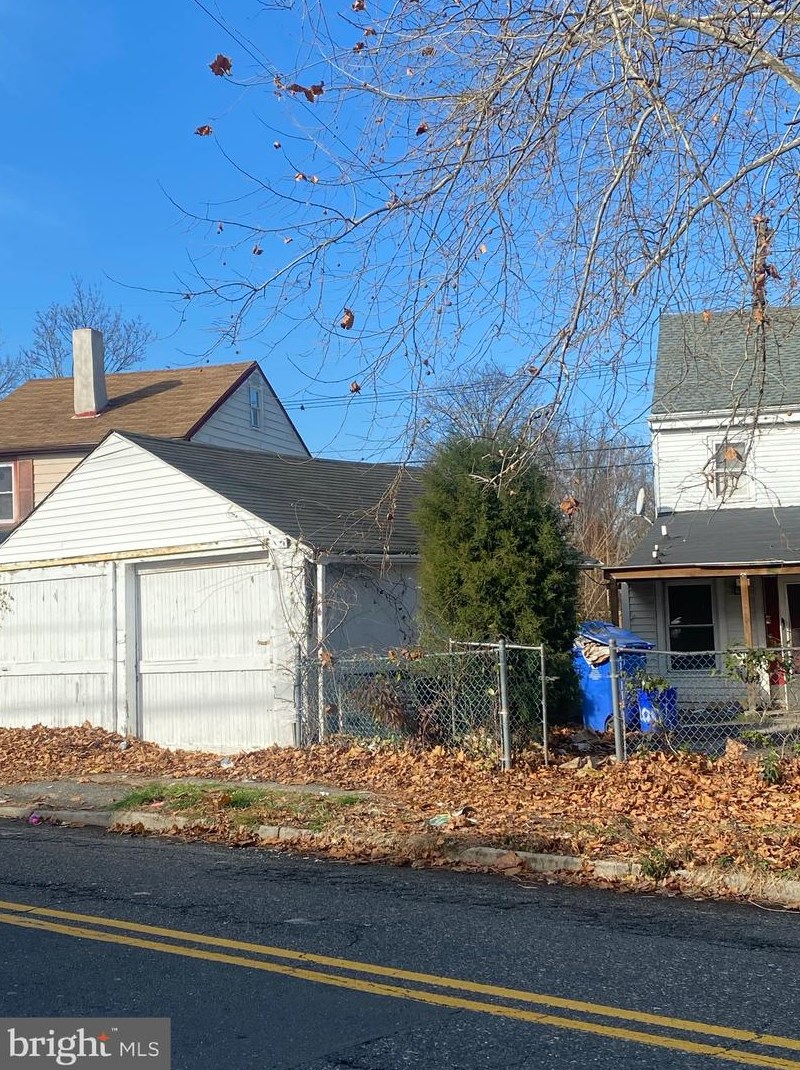 530 Bordentown Rd, Burlington, NJ 08016-1922
