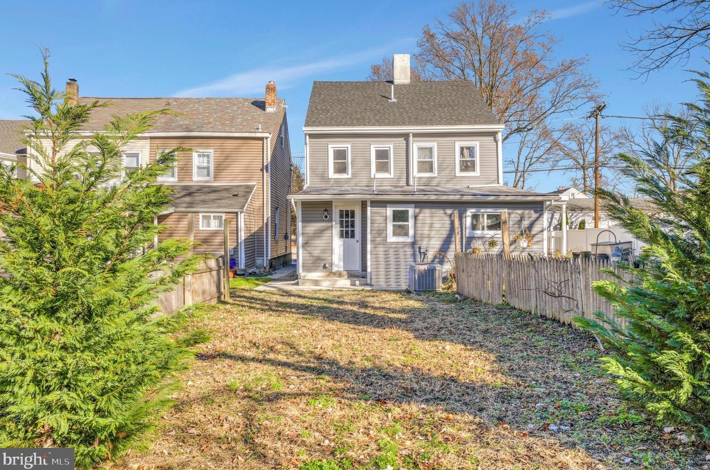 58 2nd St, Chesterfield NJ  08505-1333 exterior