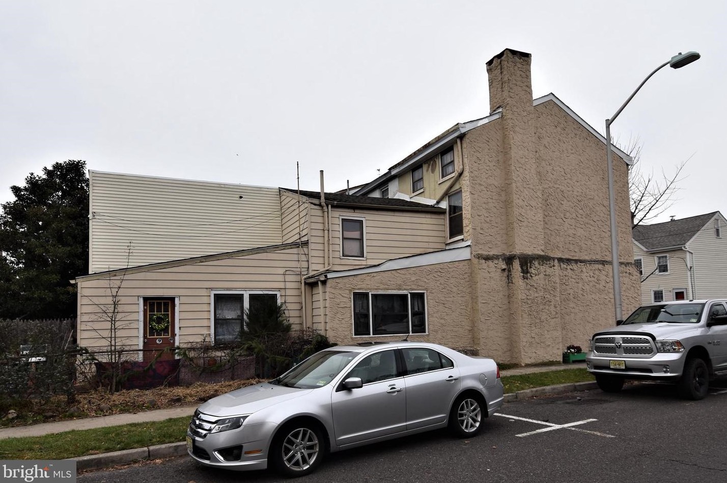 46 E Union St, Burlington, NJ 08016