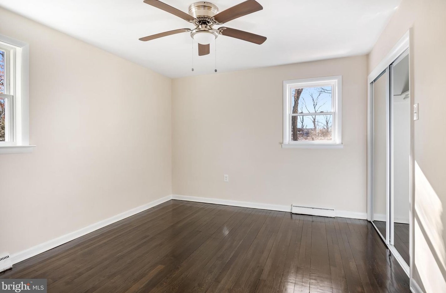 267 Creek Rd, Mount Laurel NJ  08054-2102 exterior