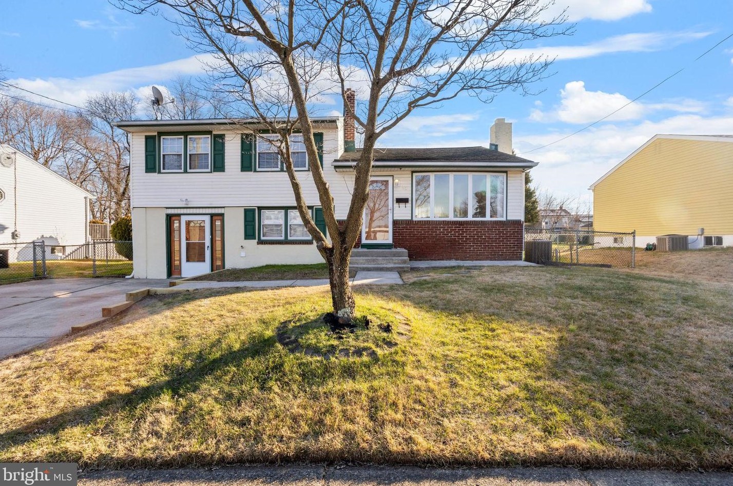 30 Washington Ave, Beverly, NJ 08010