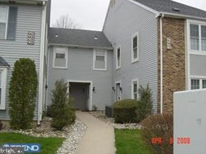 994 Scotswood Ct, Mount Laurel NJ  08054-1819 exterior