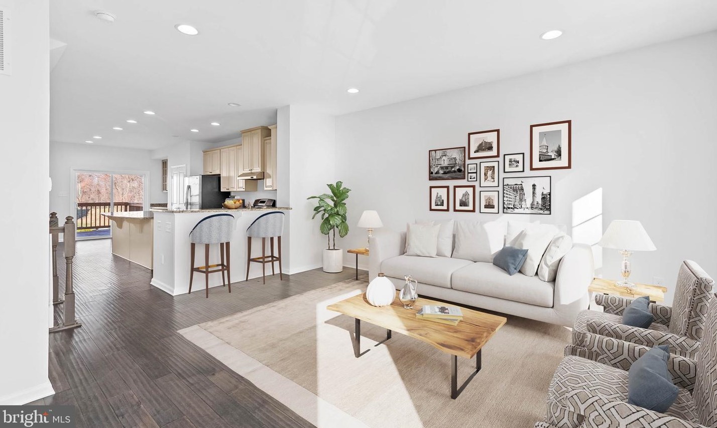 1915 Lukas Ct, Riverton, NJ 08077