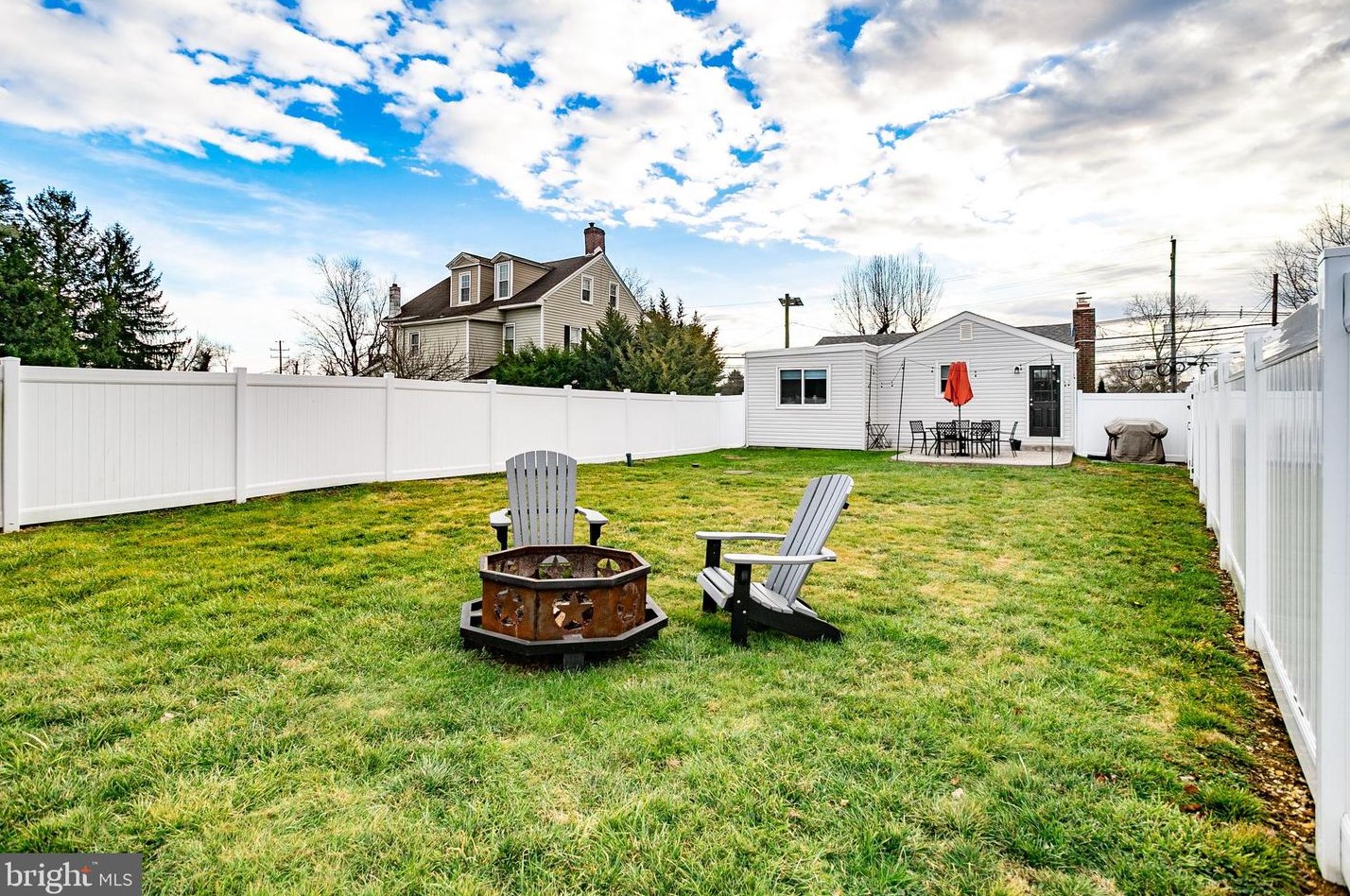 273 Crosswicks Rd, Chesterfield NJ  08505-2606 exterior