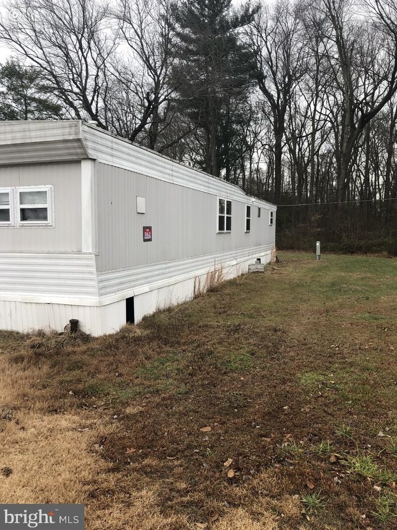 18 Edgewood Pl, Southampton, NJ 08088-1610